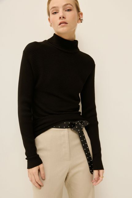 Blusa tricot mc canelada preto