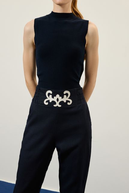 Calça rami cós bordado azul rock