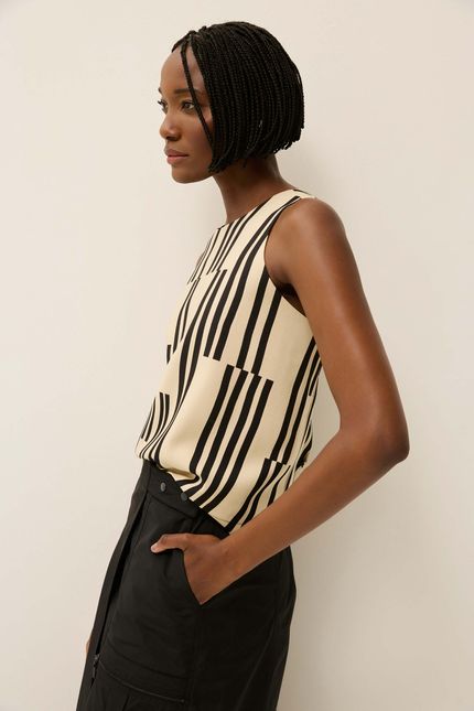 Blusa sm partituras partituras preto com bege