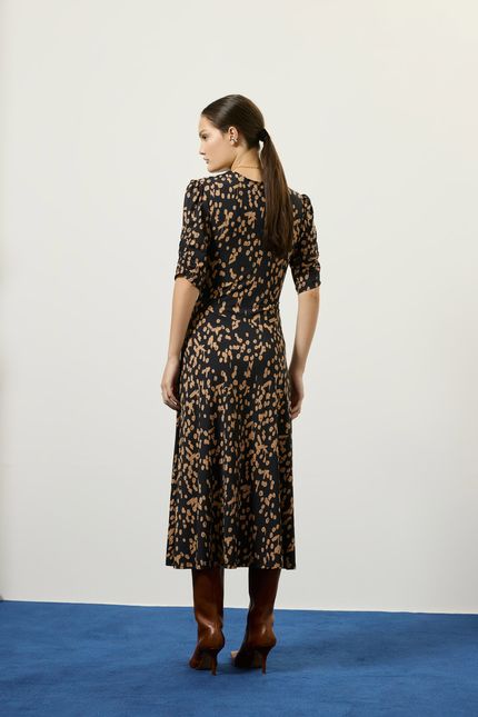 Vestido bio jersey decote melodia melodia caramelo viola