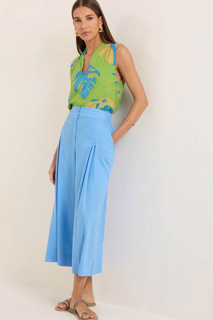 Calça cambraiai pantacourt azul brisa