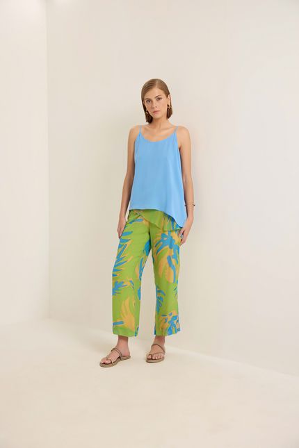 Blusa chiffon assimétrica azul brisa