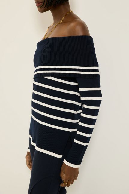 Blusa tricot ombro a ombro listras azul rock com off white