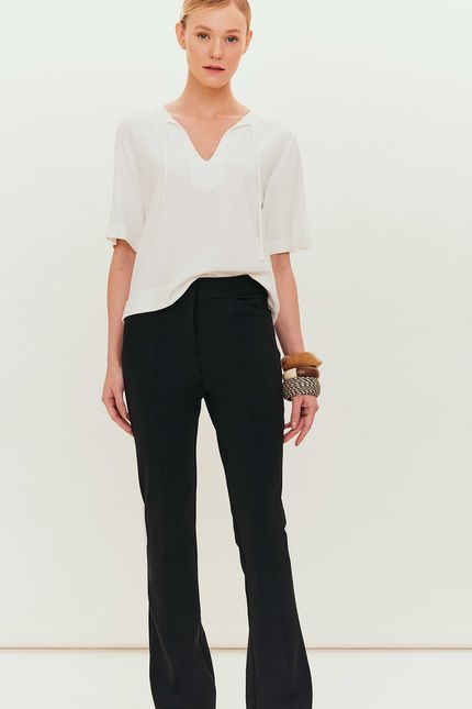 Calça mini flare tecno preto