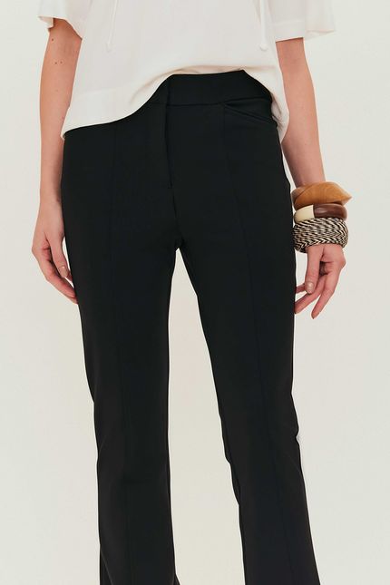 Calça mini flare tecno preto