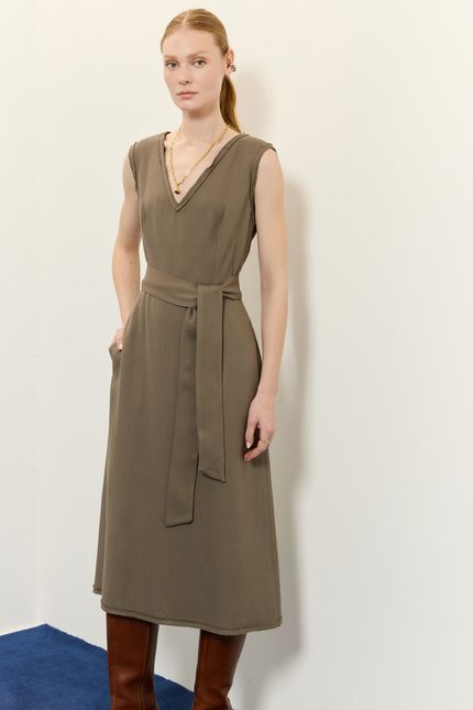 Vestido midi viés aplicado cinza noite