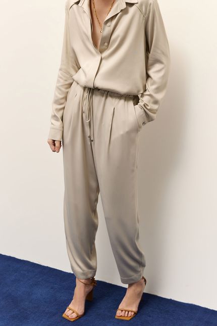 Calça reta amarração cinza flauta