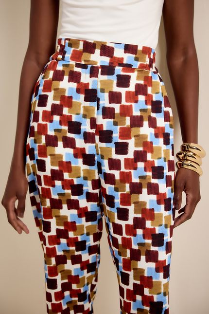 Calça bolso quadros marrom urucum