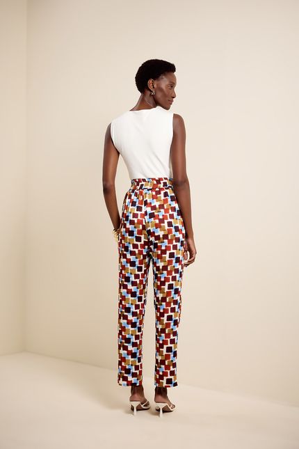 Calça bolso quadros marrom urucum