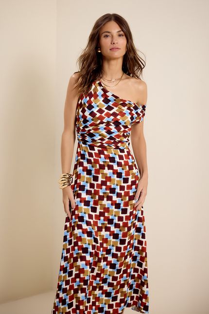 Vestido decote assimétrico quadros marrom urucum