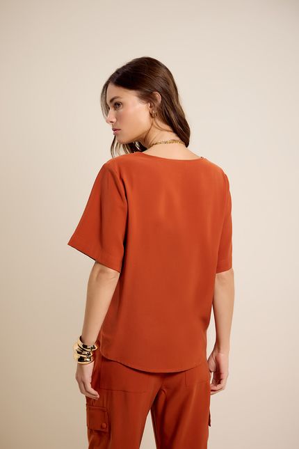 Blusa mc decote v terracota