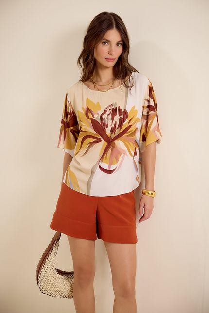 Blusa decote canoa floral maxi amarelo banana