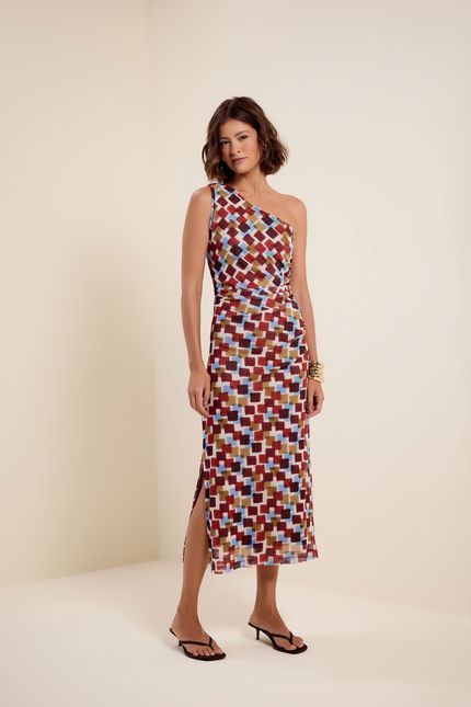 Vestido ombro tule quadros marrom urucum
