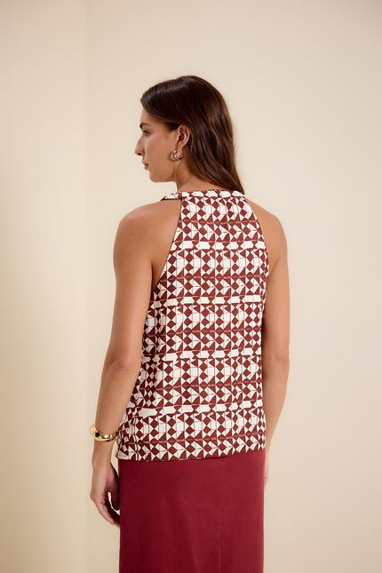 Blusa decote v ateliê marrom terra