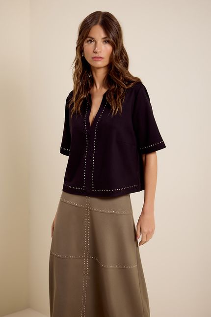 Blusa decote v termo preto