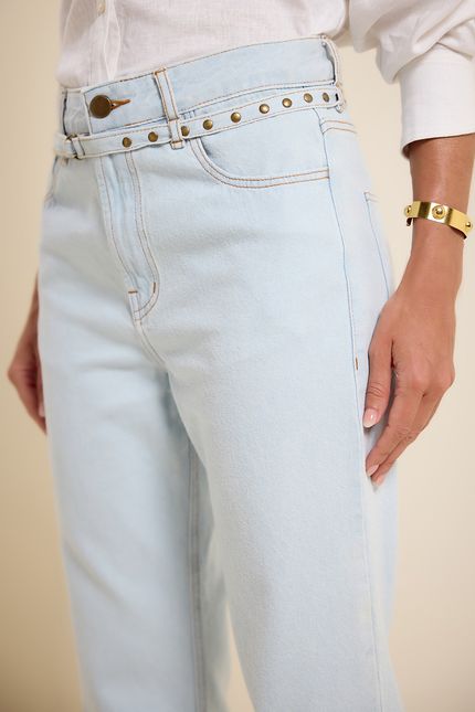 Calça jeans cinto rebite jeans