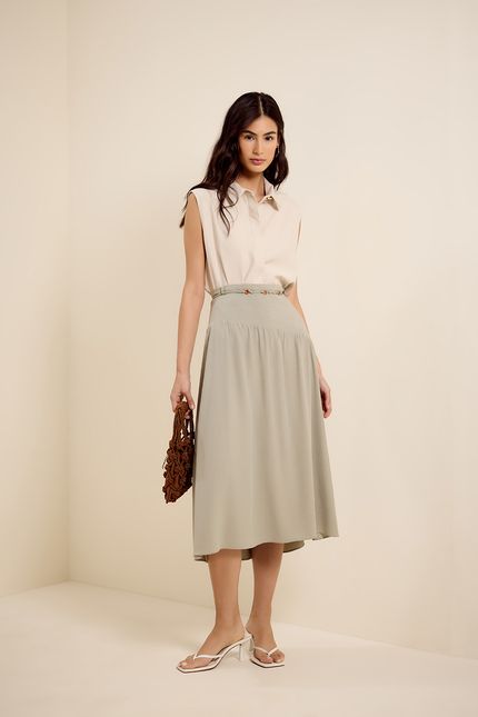 Camisa sem manga gola bege concha