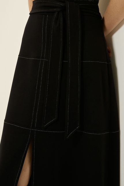 Saia malha amarração pespontos preto