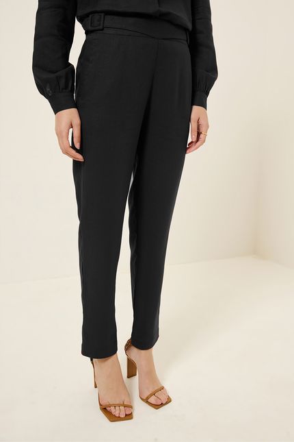 Calça cambraia cós fivela preto