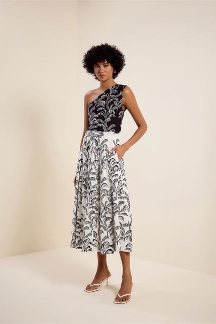 Blusa ombro pregas palmeira flora palmeira flora preto com off white