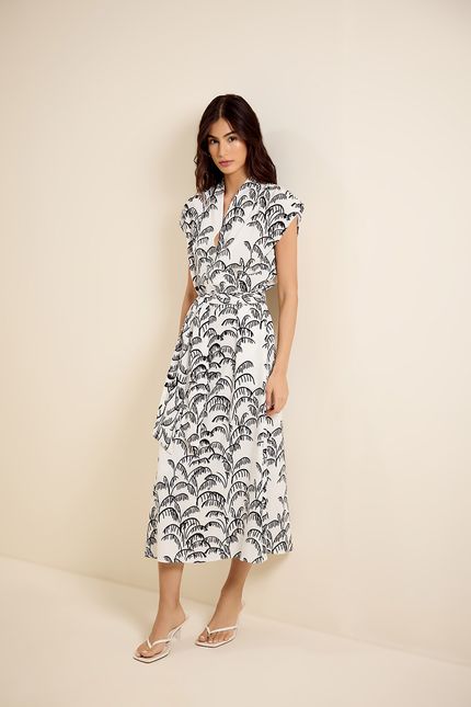 Vestido chemise cinto palmeira flora off white com preto