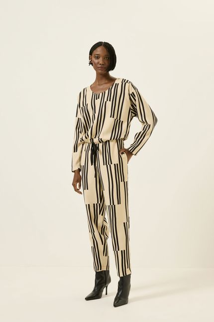 Blusa decote ml partituras partituras preto com bege