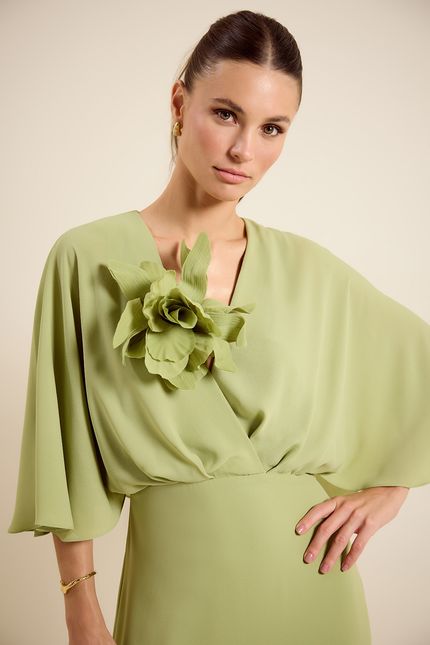 Vestido festa decote transpasse verde seiva