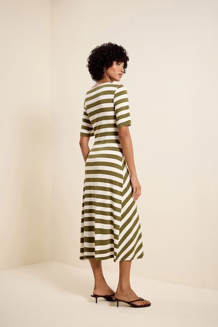 Vestido recorte listrado verde eucalipto com off