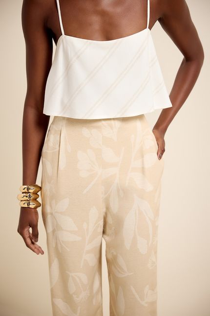 Calça slim jardim bege tropicalia